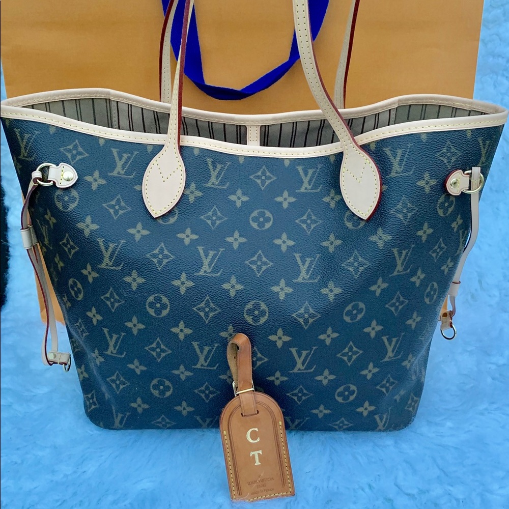 🌟Authentic LV Neverfull MM (Monogram) - SOLD